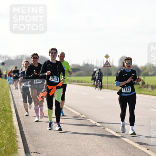 12.04.2026 - 45. Internationalen Wilhelmsburger Insellauf Dr. Thomas Lammeyer http://msf.ph/oto/9447987 12.04.2026 10:32:46 Laufen 2449, 484, 5533, 4732 meine-sportfotos.de