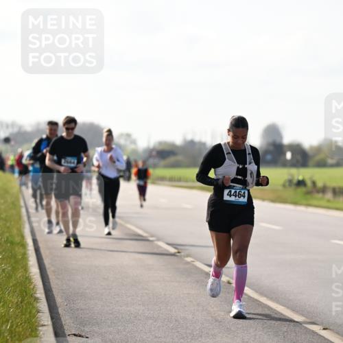12.04.2026 - 45. Internationalen Wilhelmsburger Insellauf Dr. Thomas Lammeyer http://msf.ph/oto/9448040 12.04.2026 10:33:01 Laufen 4464 meine-sportfotos.de