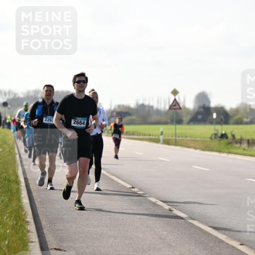 12.04.2026 - 45. Internationalen Wilhelmsburger Insellauf Dr. Thomas Lammeyer http://msf.ph/oto/9448051 12.04.2026 10:33:03 Laufen 2267, 2664 meine-sportfotos.de