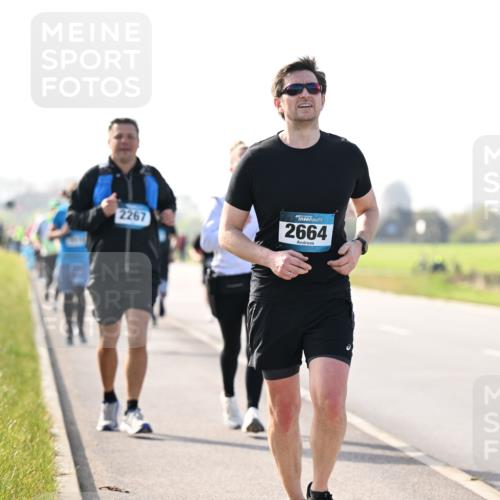 12.04.2026 - 45. Internationalen Wilhelmsburger Insellauf Dr. Thomas Lammeyer http://msf.ph/oto/9448069 12.04.2026 10:33:06 Laufen 2267, 2664 meine-sportfotos.de