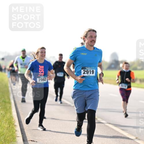 12.04.2026 - 45. Internationalen Wilhelmsburger Insellauf Dr. Thomas Lammeyer http://msf.ph/oto/9448097 12.04.2026 10:33:12 Laufen 2962, 4, 2919 meine-sportfotos.de