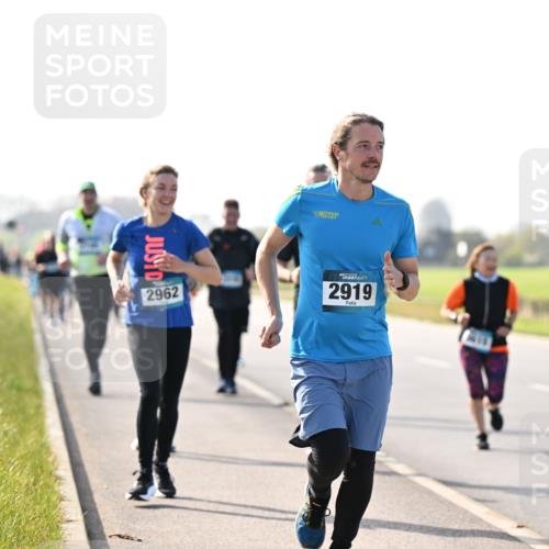12.04.2026 - 45. Internationalen Wilhelmsburger Insellauf Dr. Thomas Lammeyer http://msf.ph/oto/9448098 12.04.2026 10:33:12 Laufen 2962, 2919 meine-sportfotos.de