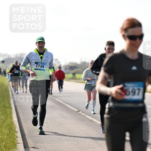 12.04.2026 - 45. Internationalen Wilhelmsburger Insellauf Dr. Thomas Lammeyer http://msf.ph/oto/9448121 12.04.2026 10:33:16 Laufen 2749, 697 meine-sportfotos.de