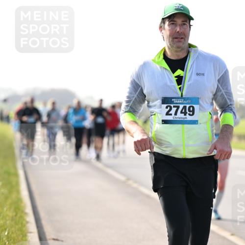 12.04.2026 - 45. Internationalen Wilhelmsburger Insellauf Dr. Thomas Lammeyer http://msf.ph/oto/9448131 12.04.2026 10:33:19 Laufen 45, 2749 meine-sportfotos.de
