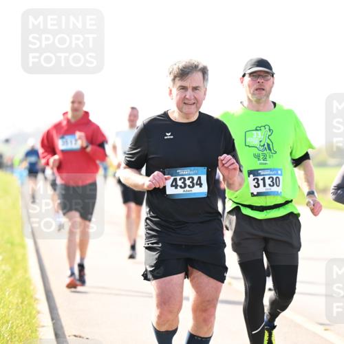 12.04.2026 - 45. Internationalen Wilhelmsburger Insellauf Dr. Thomas Lammeyer http://msf.ph/oto/9448188 12.04.2026 10:33:32 Laufen 3617, 4334, 42, 3130, 2767 meine-sportfotos.de