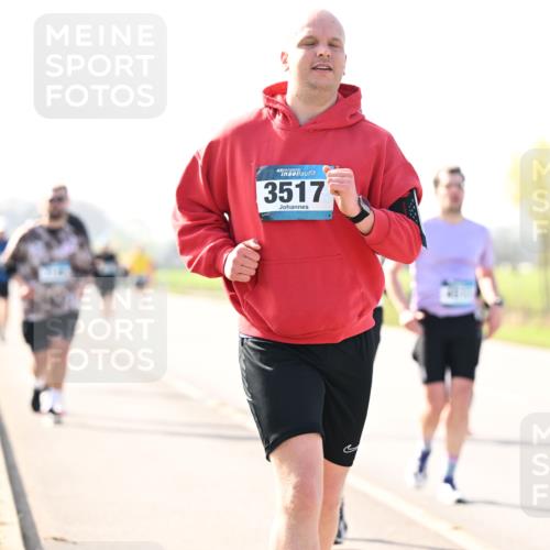 12.04.2026 - 45. Internationalen Wilhelmsburger Insellauf Dr. Thomas Lammeyer http://msf.ph/oto/9448203 12.04.2026 10:33:36 Laufen 45, 3517 meine-sportfotos.de