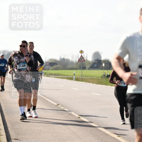 12.04.2026 - 45. Internationalen Wilhelmsburger Insellauf Dr. Thomas Lammeyer http://msf.ph/oto/9448213 12.04.2026 10:33:38 Laufen 5762, 3149, 7716, 3570 meine-sportfotos.de