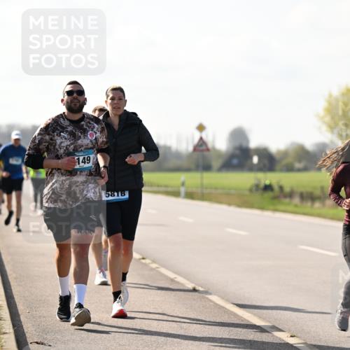 12.04.2026 - 45. Internationalen Wilhelmsburger Insellauf Dr. Thomas Lammeyer http://msf.ph/oto/9448222 12.04.2026 10:33:39 Laufen 149, 5818, 3716 meine-sportfotos.de
