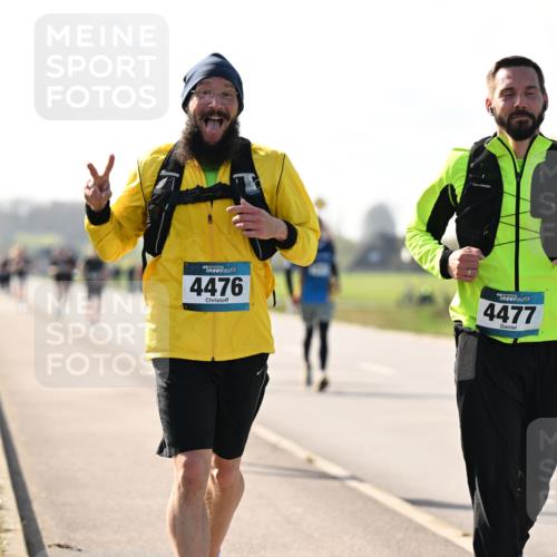 12.04.2026 - 45. Internationalen Wilhelmsburger Insellauf Dr. Thomas Lammeyer http://msf.ph/oto/9448291 12.04.2026 10:33:53 Laufen 4476, 4477 meine-sportfotos.de