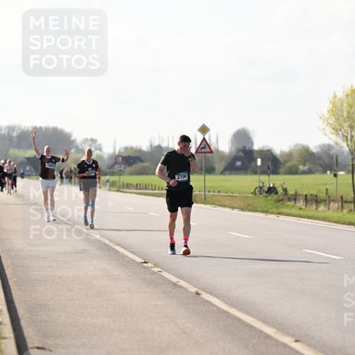 12.04.2026 - 45. Internationalen Wilhelmsburger Insellauf Dr. Thomas Lammeyer http://msf.ph/oto/9448320 12.04.2026 10:34:05 Laufen 4489, 3700 meine-sportfotos.de
