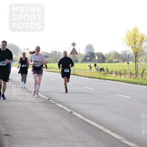 12.04.2026 - 45. Internationalen Wilhelmsburger Insellauf Dr. Thomas Lammeyer http://msf.ph/oto/9448365 12.04.2026 10:34:28 Laufen 2778, 5285, 3743, 2730 meine-sportfotos.de