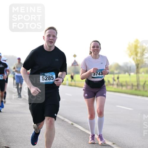 12.04.2026 - 45. Internationalen Wilhelmsburger Insellauf Dr. Thomas Lammeyer http://msf.ph/oto/9448386 12.04.2026 10:34:33 Laufen 5285, 3743 meine-sportfotos.de