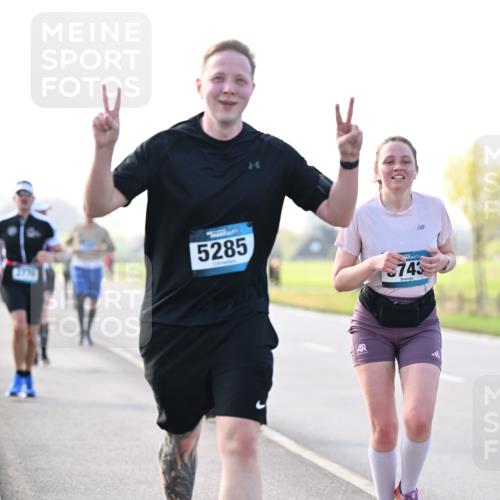 12.04.2026 - 45. Internationalen Wilhelmsburger Insellauf Dr. Thomas Lammeyer http://msf.ph/oto/9448391 12.04.2026 10:34:34 Laufen 771, 5285, 743 meine-sportfotos.de