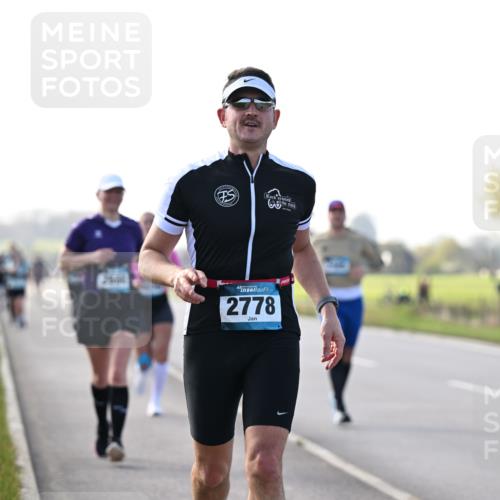 12.04.2026 - 45. Internationalen Wilhelmsburger Insellauf Dr. Thomas Lammeyer http://msf.ph/oto/9448402 12.04.2026 10:34:38 Laufen 45, 2778 meine-sportfotos.de