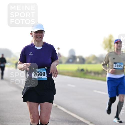 12.04.2026 - 45. Internationalen Wilhelmsburger Insellauf Dr. Thomas Lammeyer http://msf.ph/oto/9448413 12.04.2026 10:34:41 Laufen 18, 2660, 2495 meine-sportfotos.de