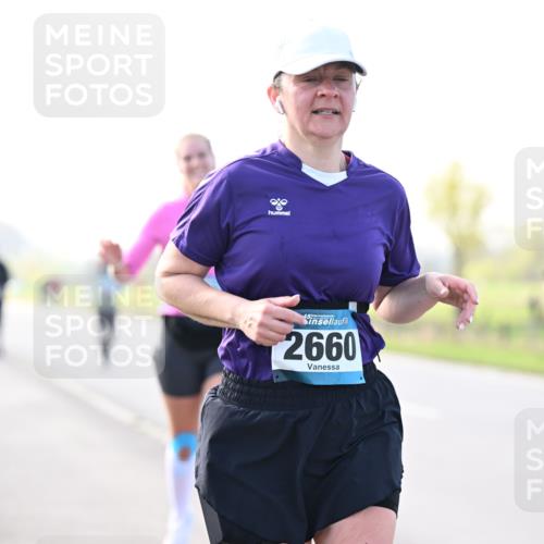 12.04.2026 - 45. Internationalen Wilhelmsburger Insellauf Dr. Thomas Lammeyer http://msf.ph/oto/9448420 12.04.2026 10:34:42 Laufen 18, 45, 2660, 2495 meine-sportfotos.de