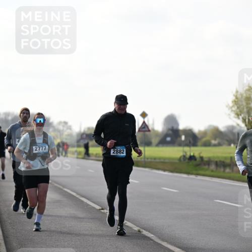 12.04.2026 - 45. Internationalen Wilhelmsburger Insellauf Dr. Thomas Lammeyer http://msf.ph/oto/9448446 12.04.2026 10:34:51 Laufen 2777, 2882, 2864 meine-sportfotos.de