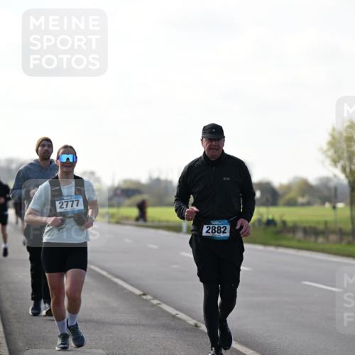 12.04.2026 - 45. Internationalen Wilhelmsburger Insellauf Dr. Thomas Lammeyer http://msf.ph/oto/9448455 12.04.2026 10:34:52 Laufen 2777, 2882 meine-sportfotos.de