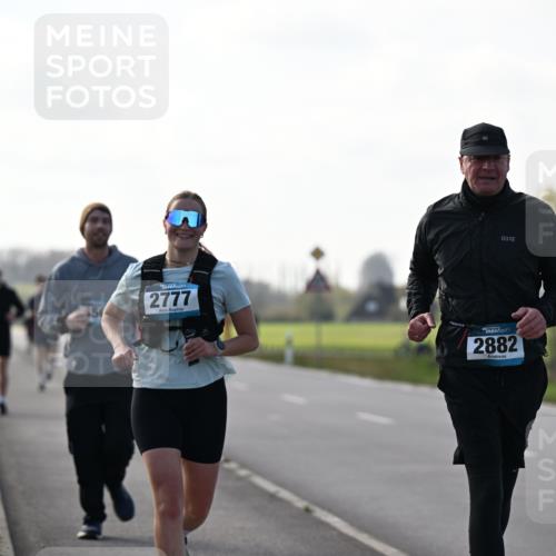 12.04.2026 - 45. Internationalen Wilhelmsburger Insellauf Dr. Thomas Lammeyer http://msf.ph/oto/9448462 12.04.2026 10:34:53 Laufen 2777, 2882 meine-sportfotos.de