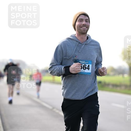 12.04.2026 - 45. Internationalen Wilhelmsburger Insellauf Dr. Thomas Lammeyer http://msf.ph/oto/9448475 12.04.2026 10:34:56 Laufen 564 meine-sportfotos.de