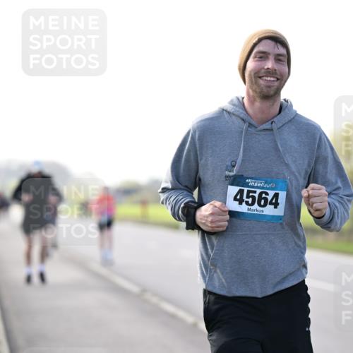12.04.2026 - 45. Internationalen Wilhelmsburger Insellauf Dr. Thomas Lammeyer http://msf.ph/oto/9448477 12.04.2026 10:34:56 Laufen 45, 4564 meine-sportfotos.de