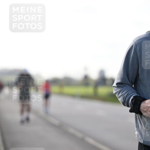 12.04.2026 - 45. Internationalen Wilhelmsburger Insellauf Dr. Thomas Lammeyer http://msf.ph/oto/9448482 12.04.2026 10:34:57 Laufen 45, 4564 meine-sportfotos.de