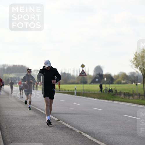 12.04.2026 - 45. Internationalen Wilhelmsburger Insellauf Dr. Thomas Lammeyer http://msf.ph/oto/9448485 12.04.2026 10:34:58 Laufen  meine-sportfotos.de