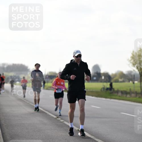 12.04.2026 - 45. Internationalen Wilhelmsburger Insellauf Dr. Thomas Lammeyer http://msf.ph/oto/9448498 12.04.2026 10:35:00 Laufen  meine-sportfotos.de