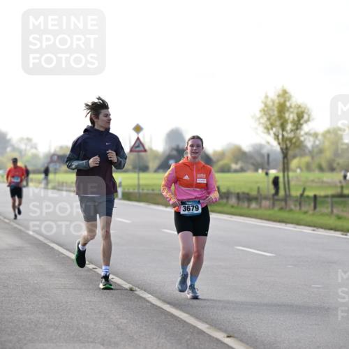 12.04.2026 - 45. Internationalen Wilhelmsburger Insellauf Dr. Thomas Lammeyer http://msf.ph/oto/9448509 12.04.2026 10:35:04 Laufen 3679 meine-sportfotos.de