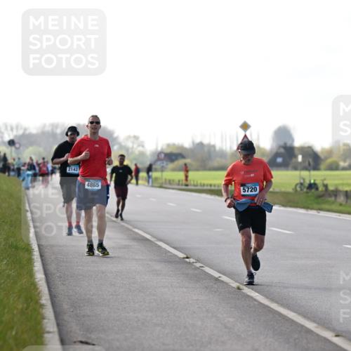 12.04.2026 - 45. Internationalen Wilhelmsburger Insellauf Dr. Thomas Lammeyer http://msf.ph/oto/9448526 12.04.2026 10:35:12 Laufen 2142, 4865, 19, 5720 meine-sportfotos.de
