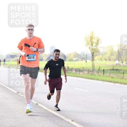 12.04.2026 - 45. Internationalen Wilhelmsburger Insellauf Dr. Thomas Lammeyer http://msf.ph/oto/9448573 12.04.2026 10:35:22 Laufen 3015 meine-sportfotos.de