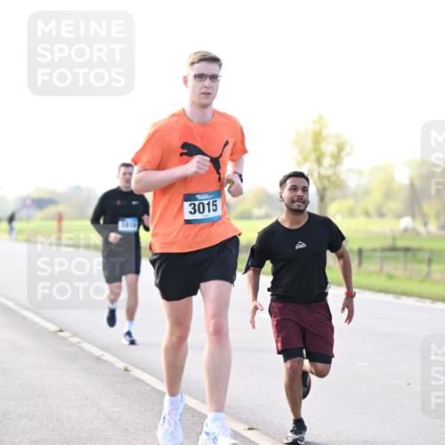 12.04.2026 - 45. Internationalen Wilhelmsburger Insellauf Dr. Thomas Lammeyer http://msf.ph/oto/9448580 12.04.2026 10:35:23 Laufen 3015 meine-sportfotos.de