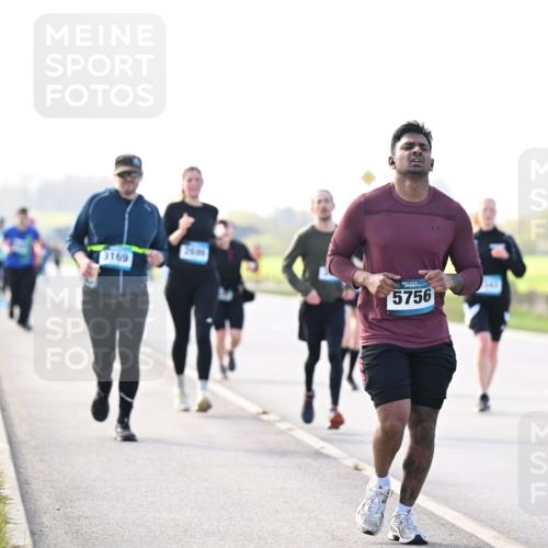 12.04.2026 - 45. Internationalen Wilhelmsburger Insellauf Dr. Thomas Lammeyer http://msf.ph/oto/9448706 12.04.2026 10:36:04 Laufen 3169, 5756 meine-sportfotos.de