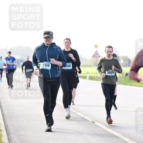 12.04.2026 - 45. Internationalen Wilhelmsburger Insellauf Dr. Thomas Lammeyer http://msf.ph/oto/9448714 12.04.2026 10:36:06 Laufen 169, 699, 3005, 5750 meine-sportfotos.de