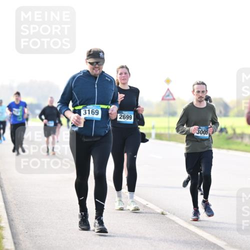 12.04.2026 - 45. Internationalen Wilhelmsburger Insellauf Dr. Thomas Lammeyer http://msf.ph/oto/9448716 12.04.2026 10:36:06 Laufen 3169, 2699, 3005, 5756 meine-sportfotos.de