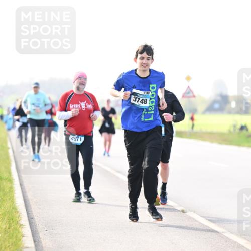 12.04.2026 - 45. Internationalen Wilhelmsburger Insellauf Dr. Thomas Lammeyer http://msf.ph/oto/9448764 12.04.2026 10:36:16 Laufen 4971, 3748, 3748 meine-sportfotos.de
