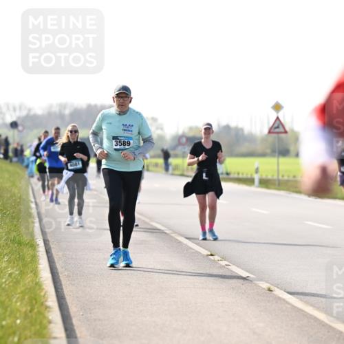 12.04.2026 - 45. Internationalen Wilhelmsburger Insellauf Dr. Thomas Lammeyer http://msf.ph/oto/9448789 12.04.2026 10:36:21 Laufen 4081, 3589 meine-sportfotos.de