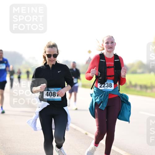 12.04.2026 - 45. Internationalen Wilhelmsburger Insellauf Dr. Thomas Lammeyer http://msf.ph/oto/9448832 12.04.2026 10:36:29 Laufen 408, 2238 meine-sportfotos.de