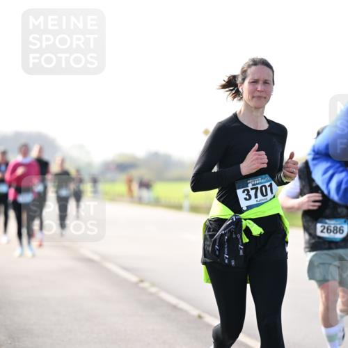 12.04.2026 - 45. Internationalen Wilhelmsburger Insellauf Dr. Thomas Lammeyer http://msf.ph/oto/9448866 12.04.2026 10:36:35 Laufen 3701, 2686, 497 meine-sportfotos.de