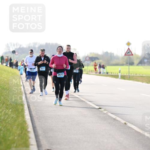 12.04.2026 - 45. Internationalen Wilhelmsburger Insellauf Dr. Thomas Lammeyer http://msf.ph/oto/9448878 12.04.2026 10:36:38 Laufen 2811, 5741, 2673, 4465 meine-sportfotos.de