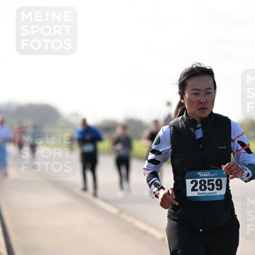 12.04.2026 - 45. Internationalen Wilhelmsburger Insellauf Dr. Thomas Lammeyer http://msf.ph/oto/9448962 12.04.2026 10:36:57 Laufen 2859 meine-sportfotos.de
