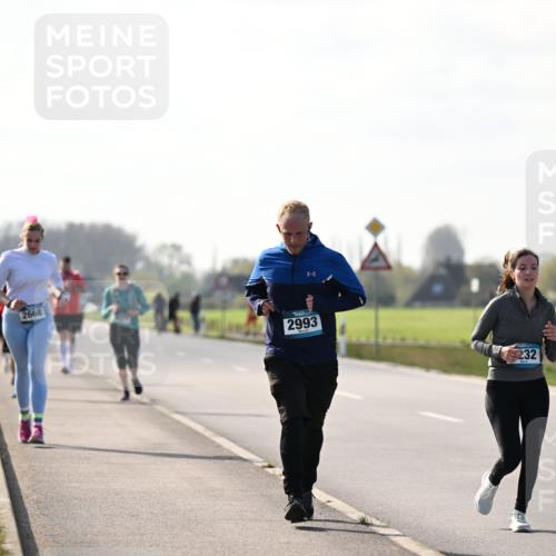 12.04.2026 - 45. Internationalen Wilhelmsburger Insellauf Dr. Thomas Lammeyer http://msf.ph/oto/9448974 12.04.2026 10:37:02 Laufen 2668, 2993, 232, 3671 meine-sportfotos.de