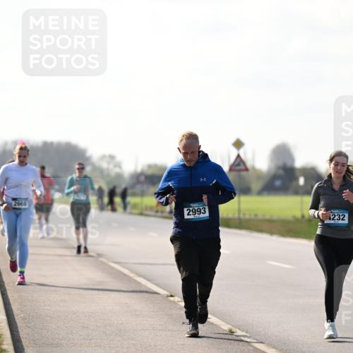 12.04.2026 - 45. Internationalen Wilhelmsburger Insellauf Dr. Thomas Lammeyer http://msf.ph/oto/9448975 12.04.2026 10:37:03 Laufen 2668, 2993, 232, 3671 meine-sportfotos.de