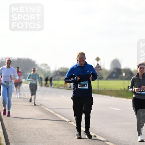 12.04.2026 - 45. Internationalen Wilhelmsburger Insellauf Dr. Thomas Lammeyer http://msf.ph/oto/9448976 12.04.2026 10:37:03 Laufen 2668, 2993, 232 meine-sportfotos.de
