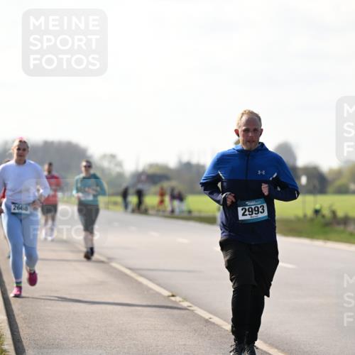 12.04.2026 - 45. Internationalen Wilhelmsburger Insellauf Dr. Thomas Lammeyer http://msf.ph/oto/9448984 12.04.2026 10:37:04 Laufen 2668, 2993, 232 meine-sportfotos.de