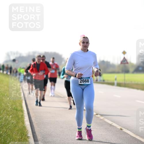 12.04.2026 - 45. Internationalen Wilhelmsburger Insellauf Dr. Thomas Lammeyer http://msf.ph/oto/9448998 12.04.2026 10:37:07 Laufen 2668 meine-sportfotos.de