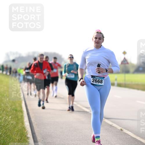 12.04.2026 - 45. Internationalen Wilhelmsburger Insellauf Dr. Thomas Lammeyer http://msf.ph/oto/9449002 12.04.2026 10:37:08 Laufen 2668 meine-sportfotos.de