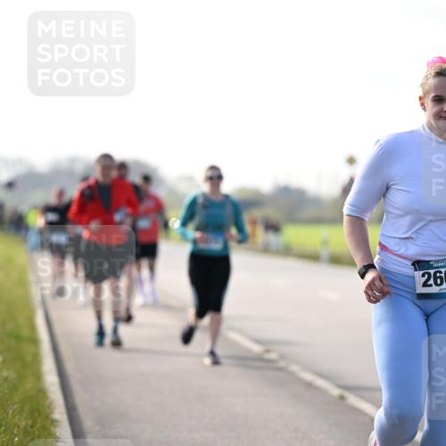 12.04.2026 - 45. Internationalen Wilhelmsburger Insellauf Dr. Thomas Lammeyer http://msf.ph/oto/9449012 12.04.2026 10:37:09 Laufen 4, 2668 meine-sportfotos.de