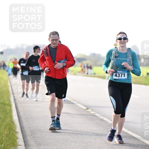 12.04.2026 - 45. Internationalen Wilhelmsburger Insellauf Dr. Thomas Lammeyer http://msf.ph/oto/9449032 12.04.2026 10:37:12 Laufen 4371 meine-sportfotos.de