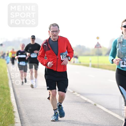 12.04.2026 - 45. Internationalen Wilhelmsburger Insellauf Dr. Thomas Lammeyer http://msf.ph/oto/9449039 12.04.2026 10:37:13 Laufen 277, 4371 meine-sportfotos.de
